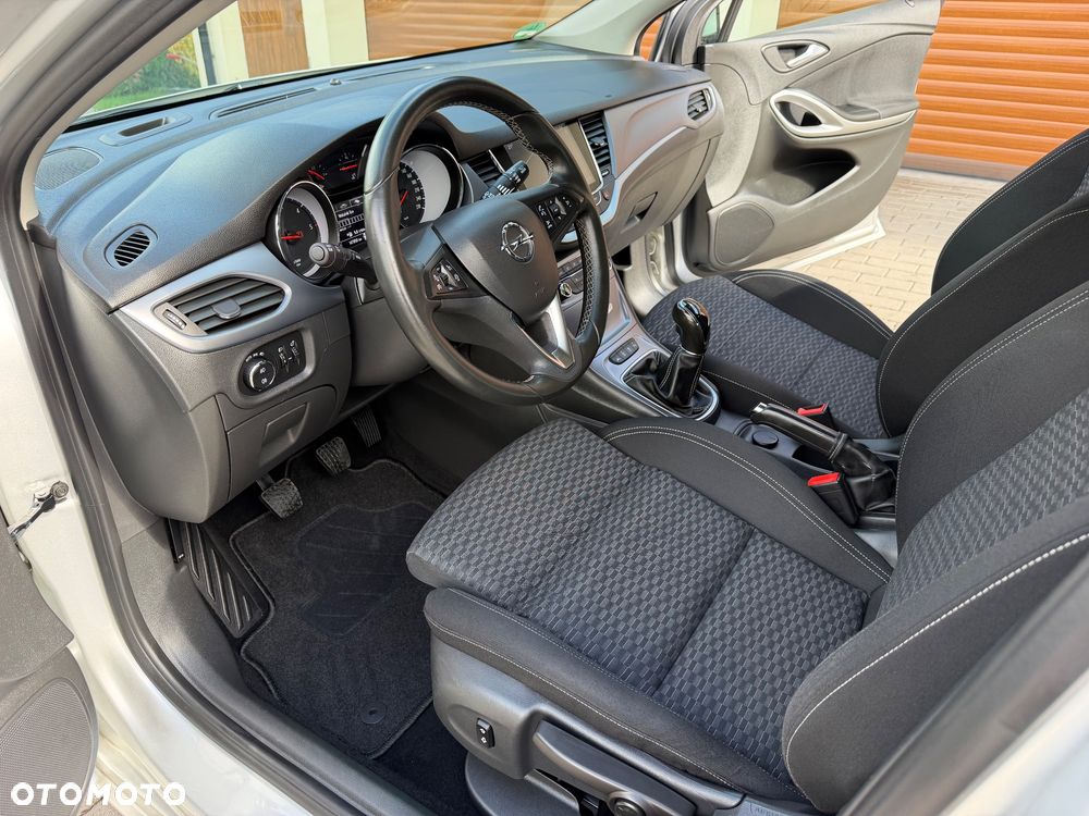 Opel Astra 1.6 D (CDTI) Innovation - 15