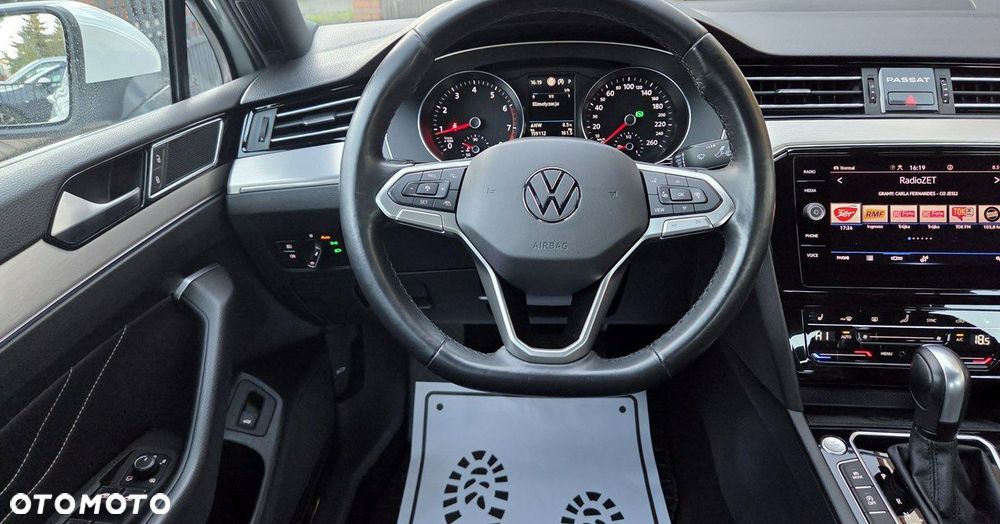 Volkswagen Passat 2.0 TSI Elegance DSG - 22