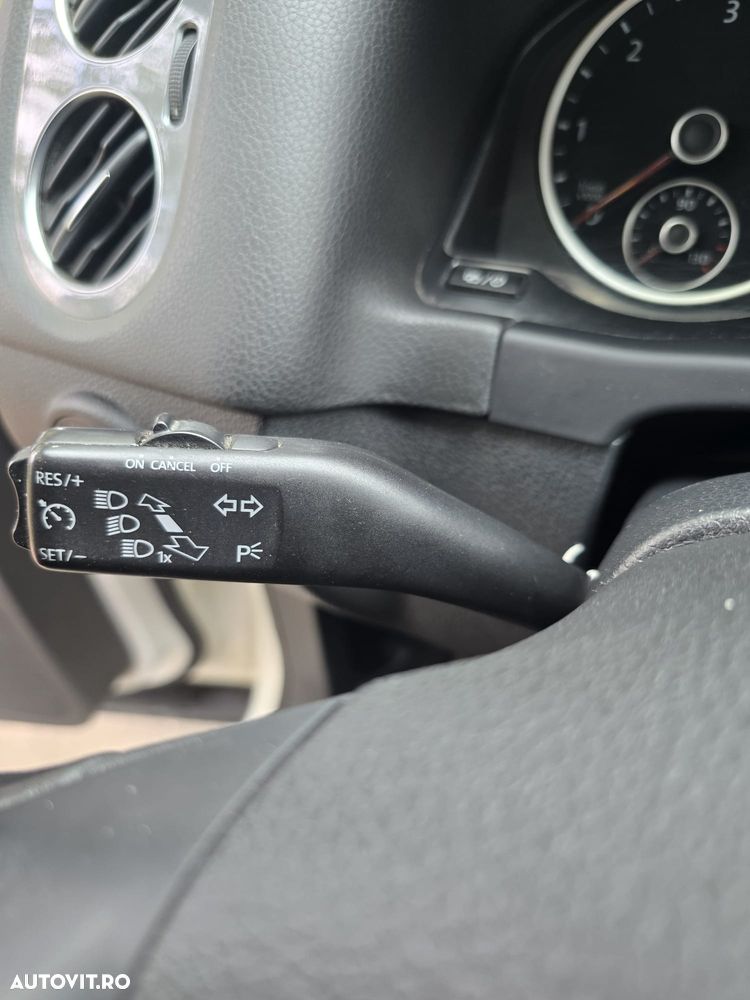 Volkswagen Tiguan - 8