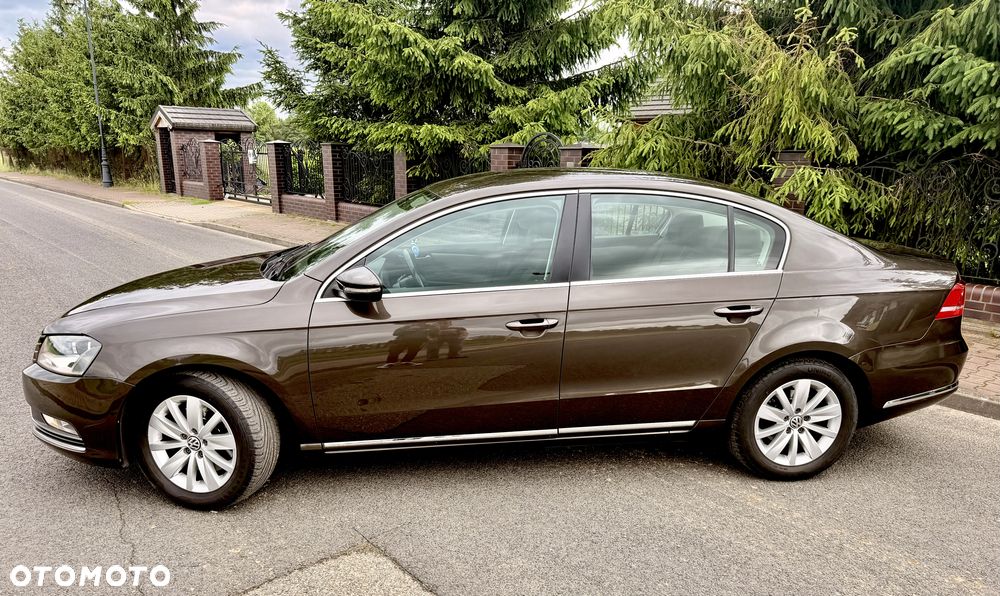 Volkswagen Passat 2.0 TDI Comfortline - 3