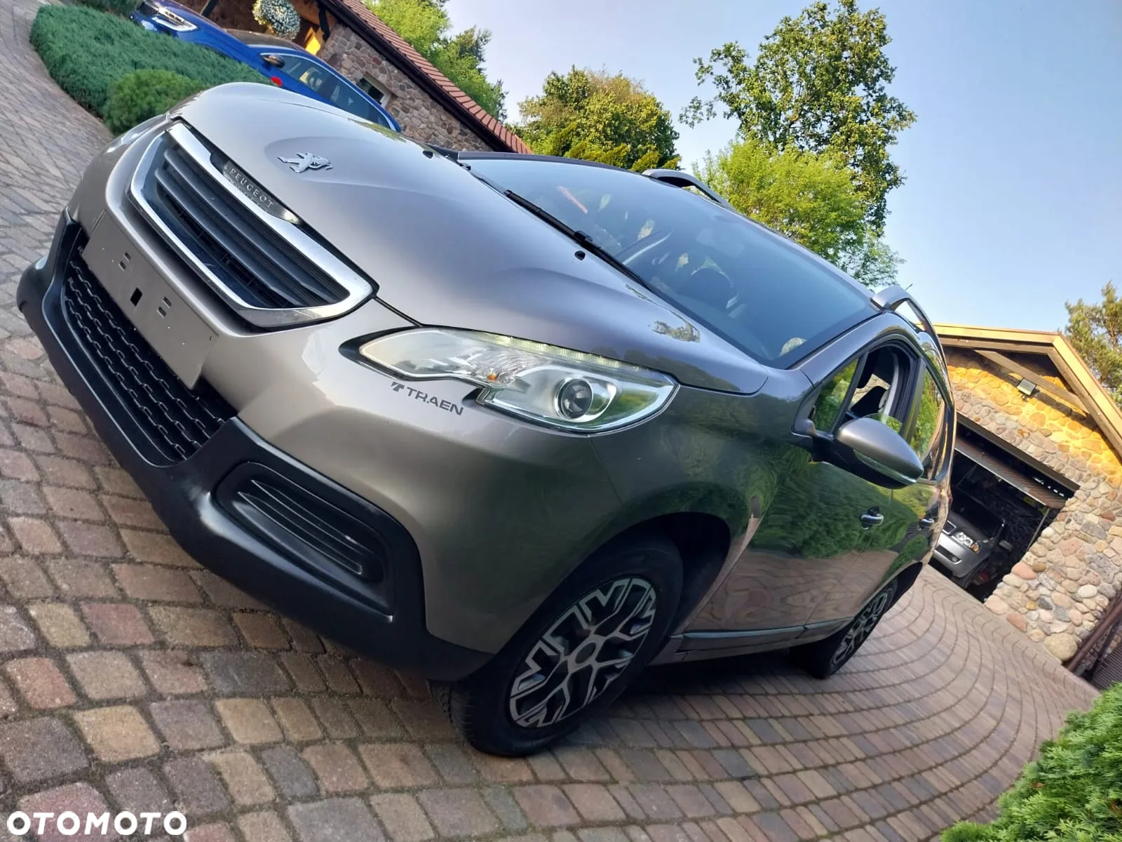 Peugeot 2008 - 3