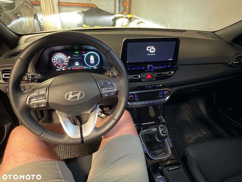 Hyundai i30 1.5 T-GDI 48V Smart - 25