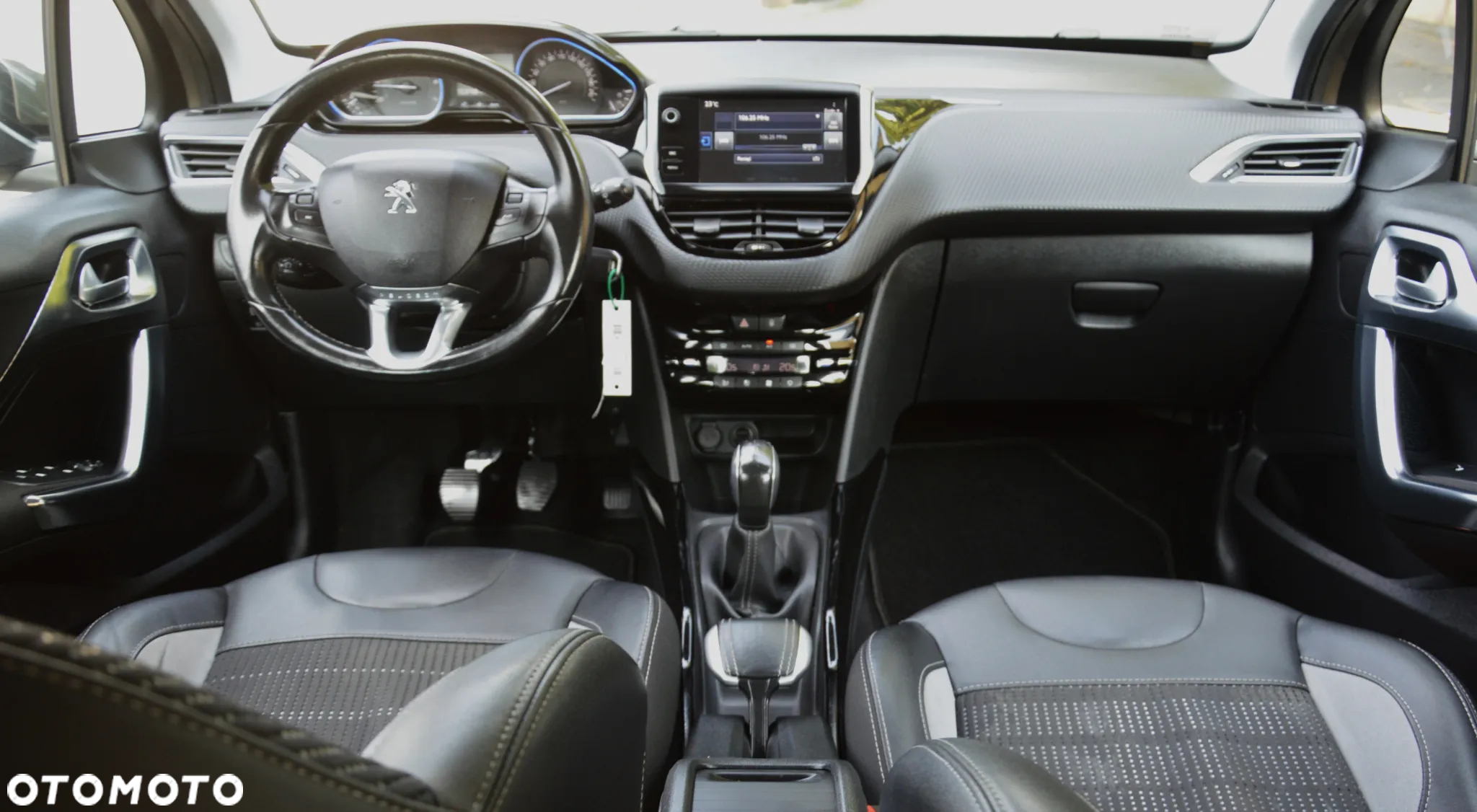 Peugeot 2008 - 18