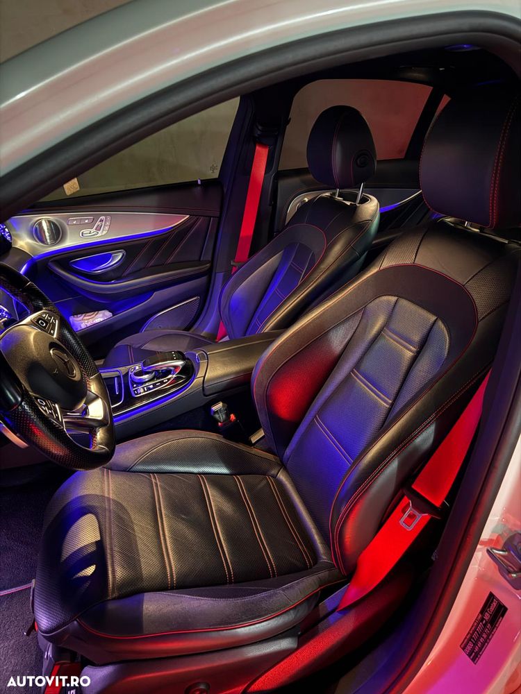 Mercedes-Benz E 43 AMG 4Matic 9G-TRONIC - 12