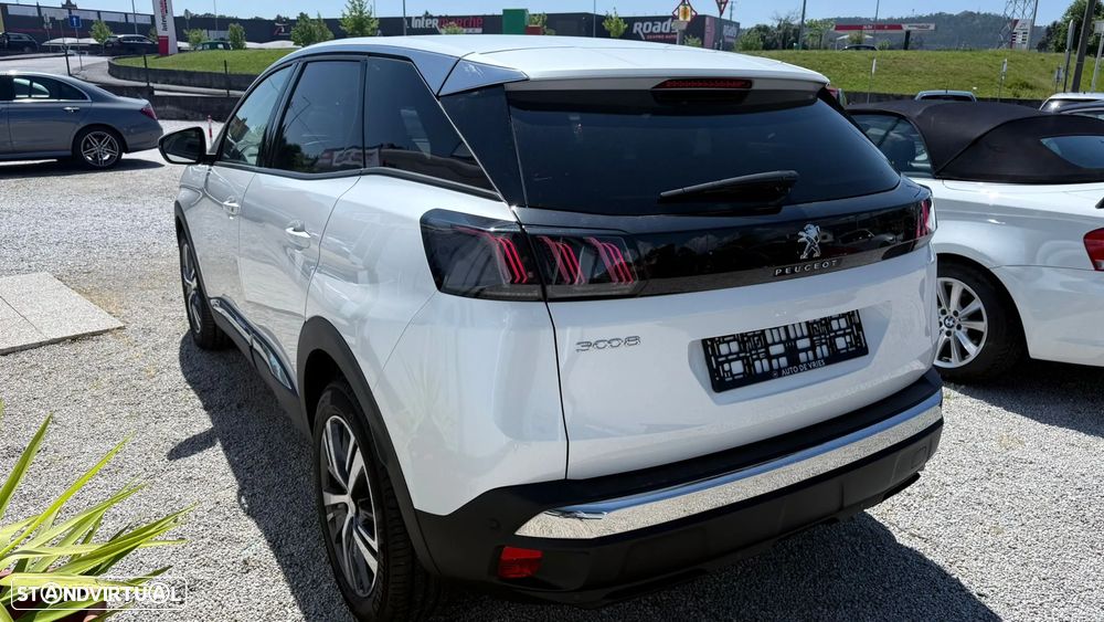 Peugeot 3008 PureTech 130 Stop & Start GPF Allure - 4