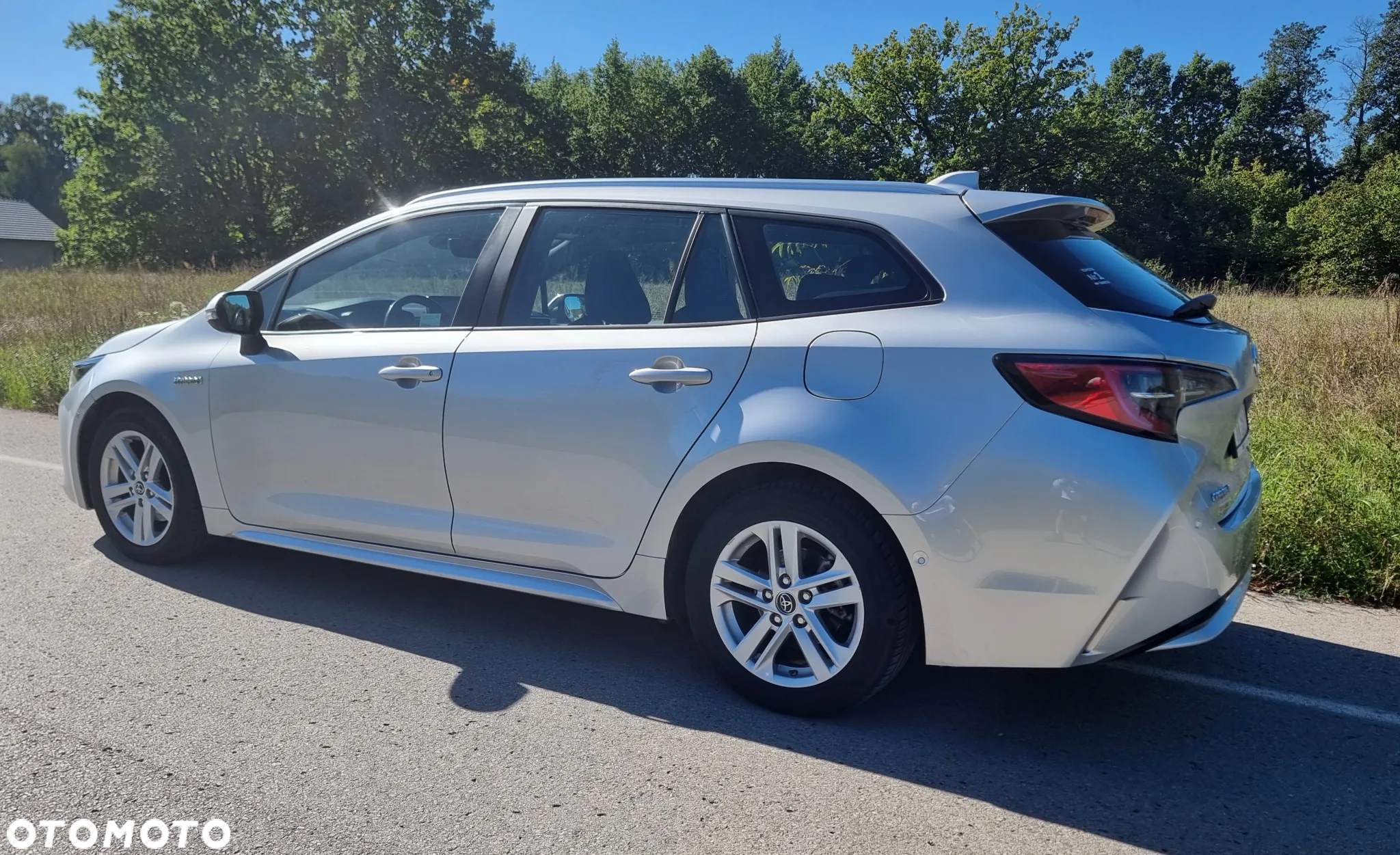 Toyota Corolla 1.8 Hybrid GPF Executive - 4