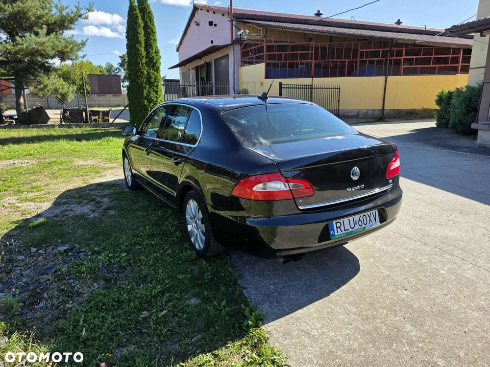 Skoda Superb 1.8 TSI Ambition DSG - 6