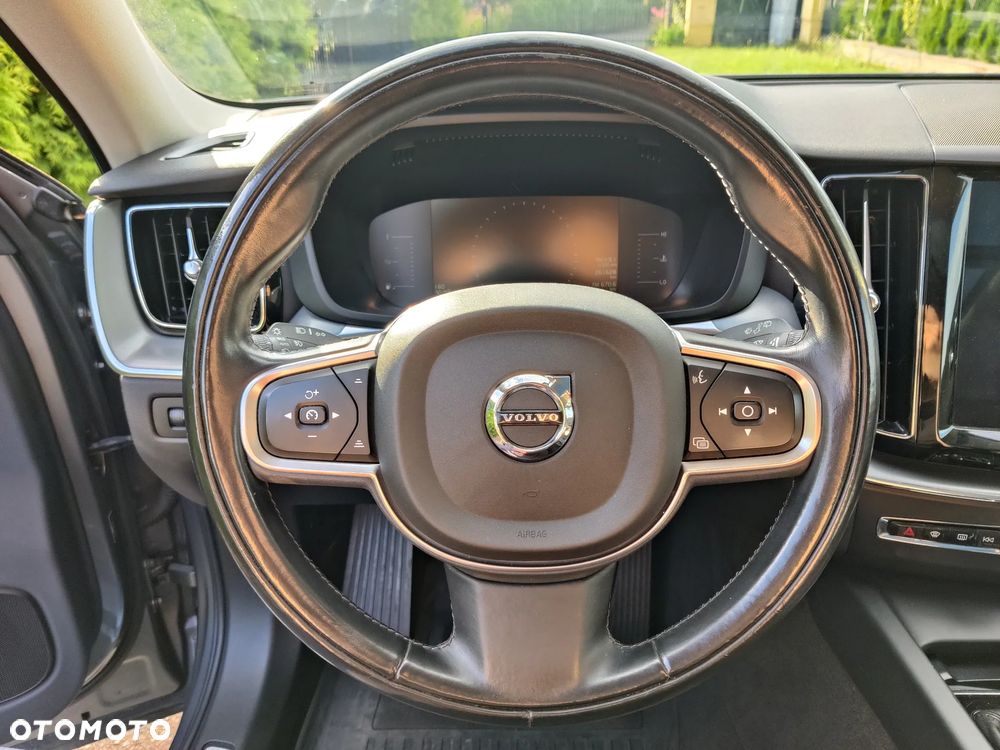 Volvo XC 60 - 16