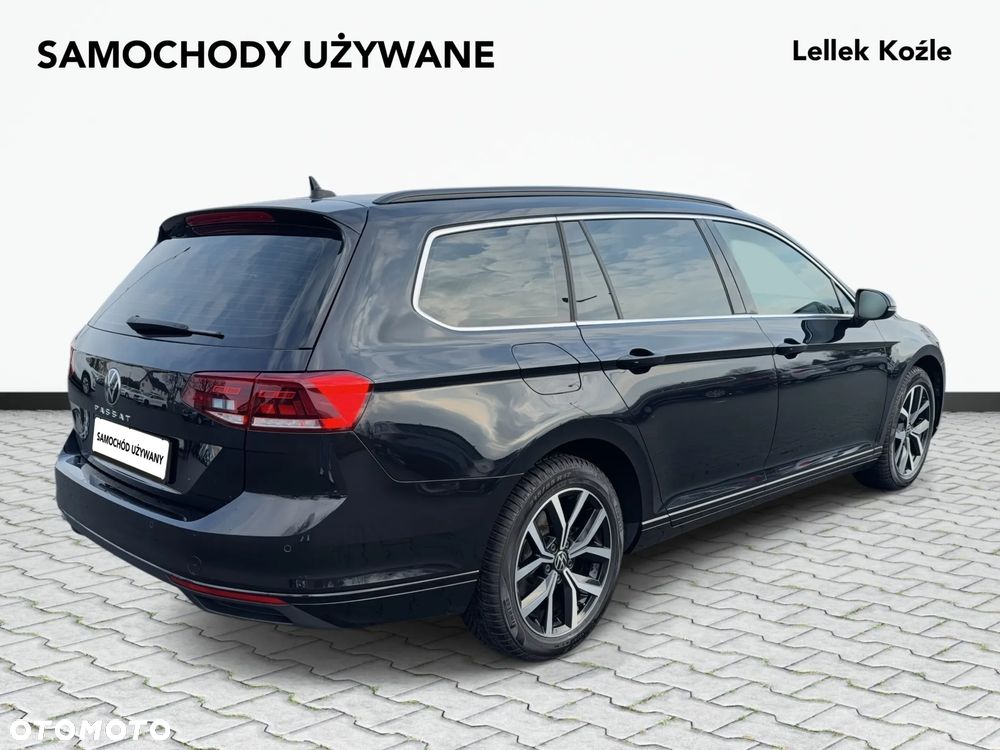 Volkswagen Passat - 5