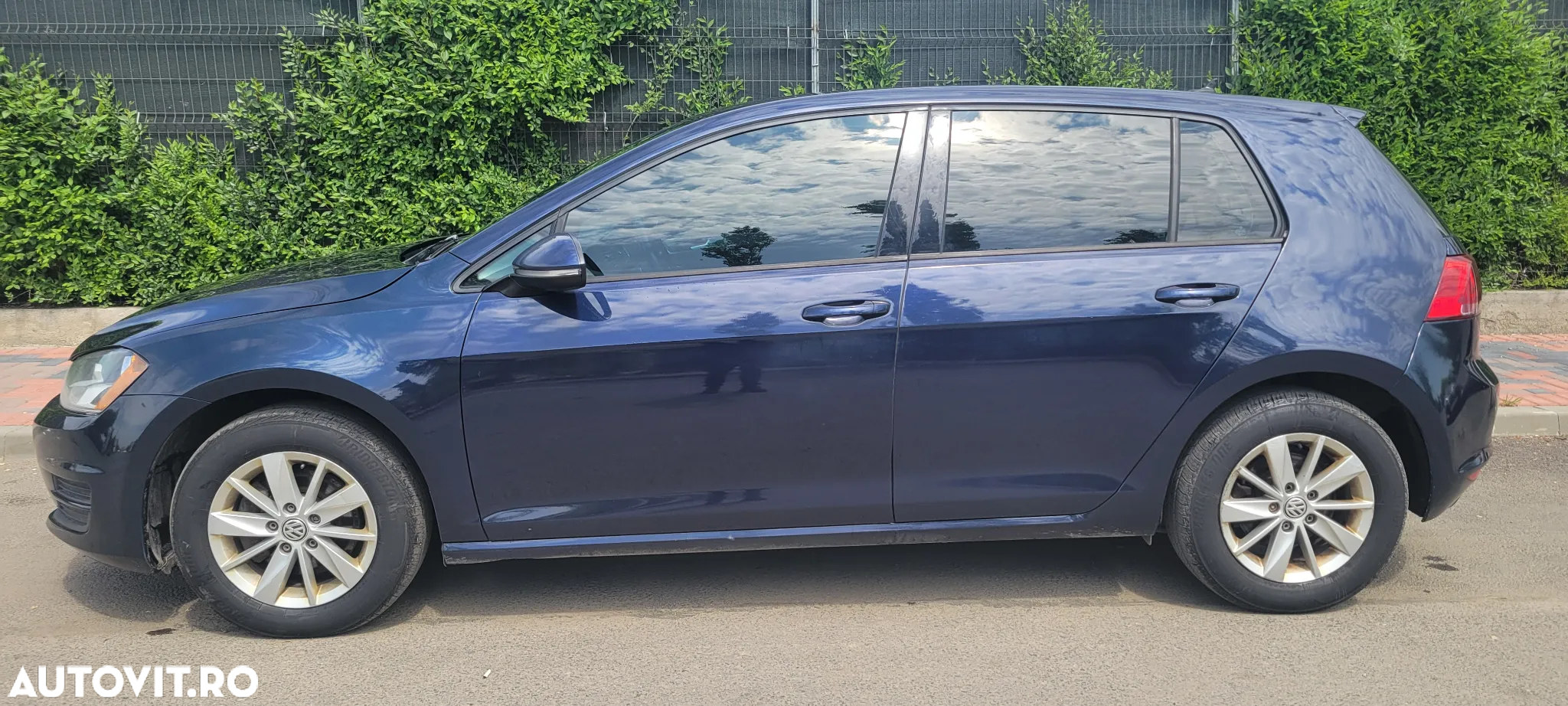 Volkswagen Golf - 12