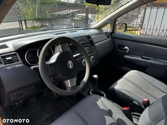 Nissan Tiida 1.6 Acenta - 6