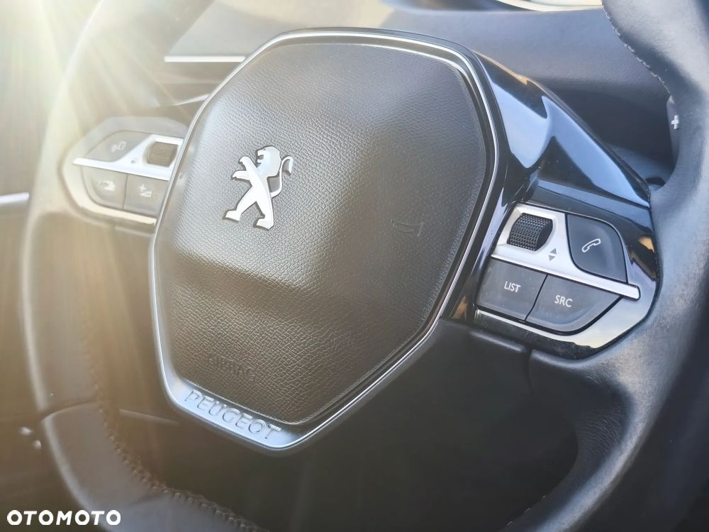 Peugeot 3008 BlueHDi 120 EAT6 Stop & Start Allure - 26