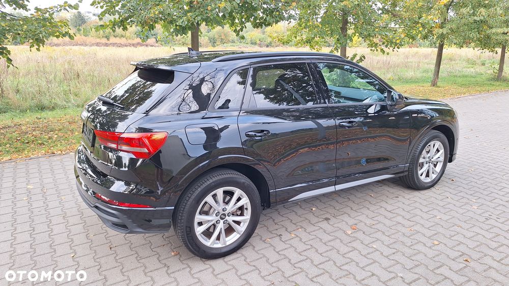 Audi Q3 45 TFSIe S tronic S line - 29