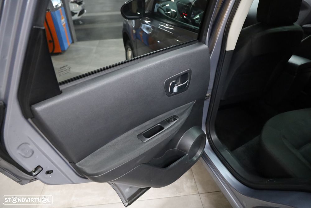 Nissan Qashqai 1.5 dCi Tekna Sport 17 - 7