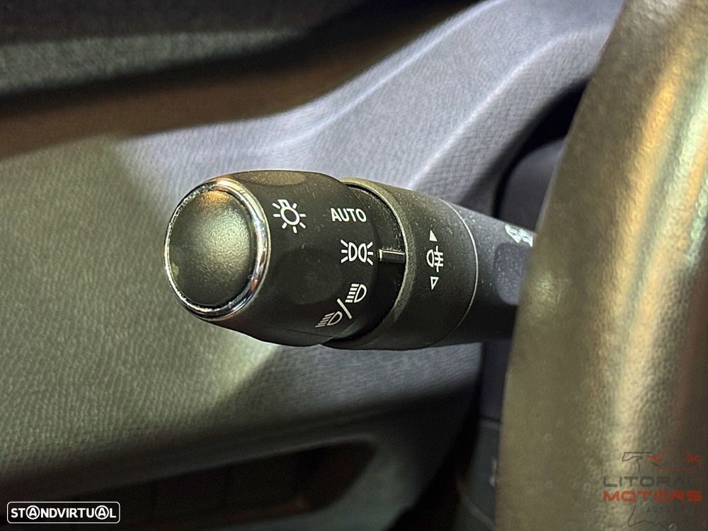 Peugeot 308 SW 1.2 PureTech Allure Pack EAT8 - 23