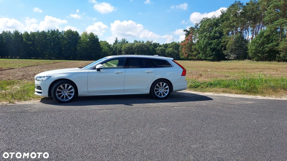Volvo V90 - 1