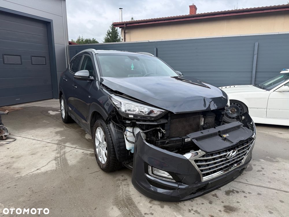 Hyundai Tucson 1.6 CRDi 48V-Hybrid 2WD DCT Select - 8