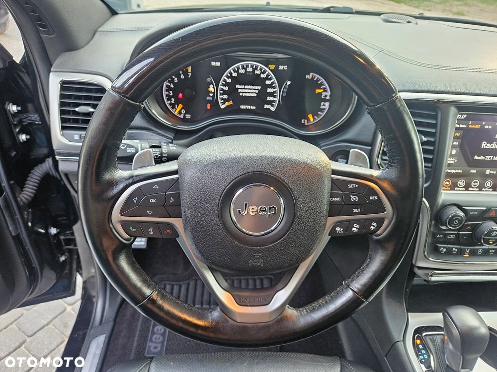 Jeep Grand Cherokee - 14