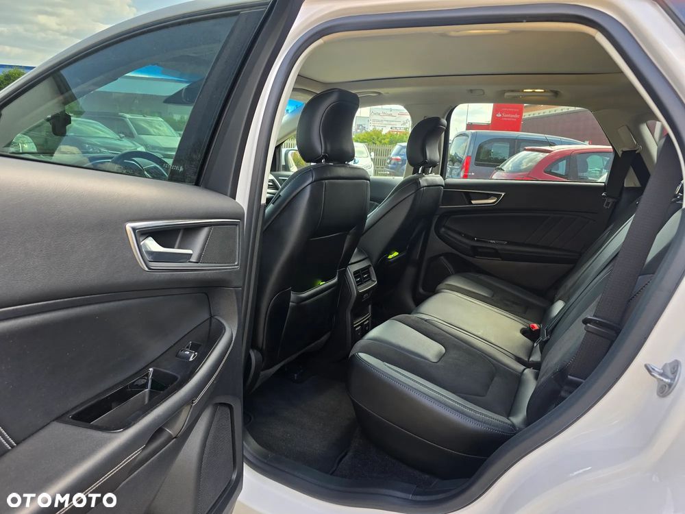 Ford Edge 2.0 TDCi Twin-Turbo 4WD ST-Line - 28
