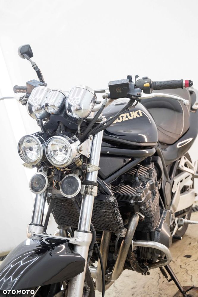 Suzuki Bandit - 10