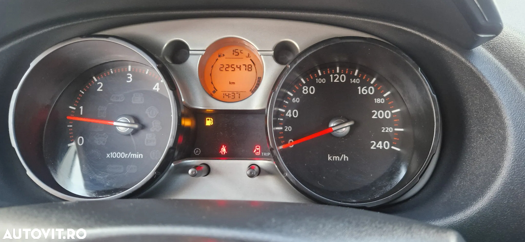 Nissan Qashqai 1.5 dCi DPF acenta - 20