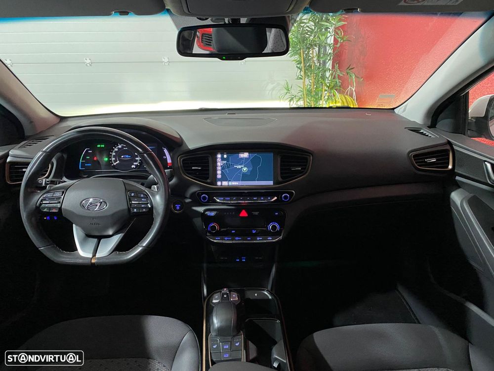 Hyundai Ioniq EV 28kWh Eletric Tech - 47