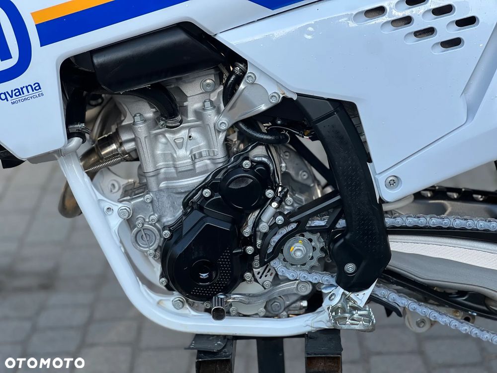 KTM SXF - 12