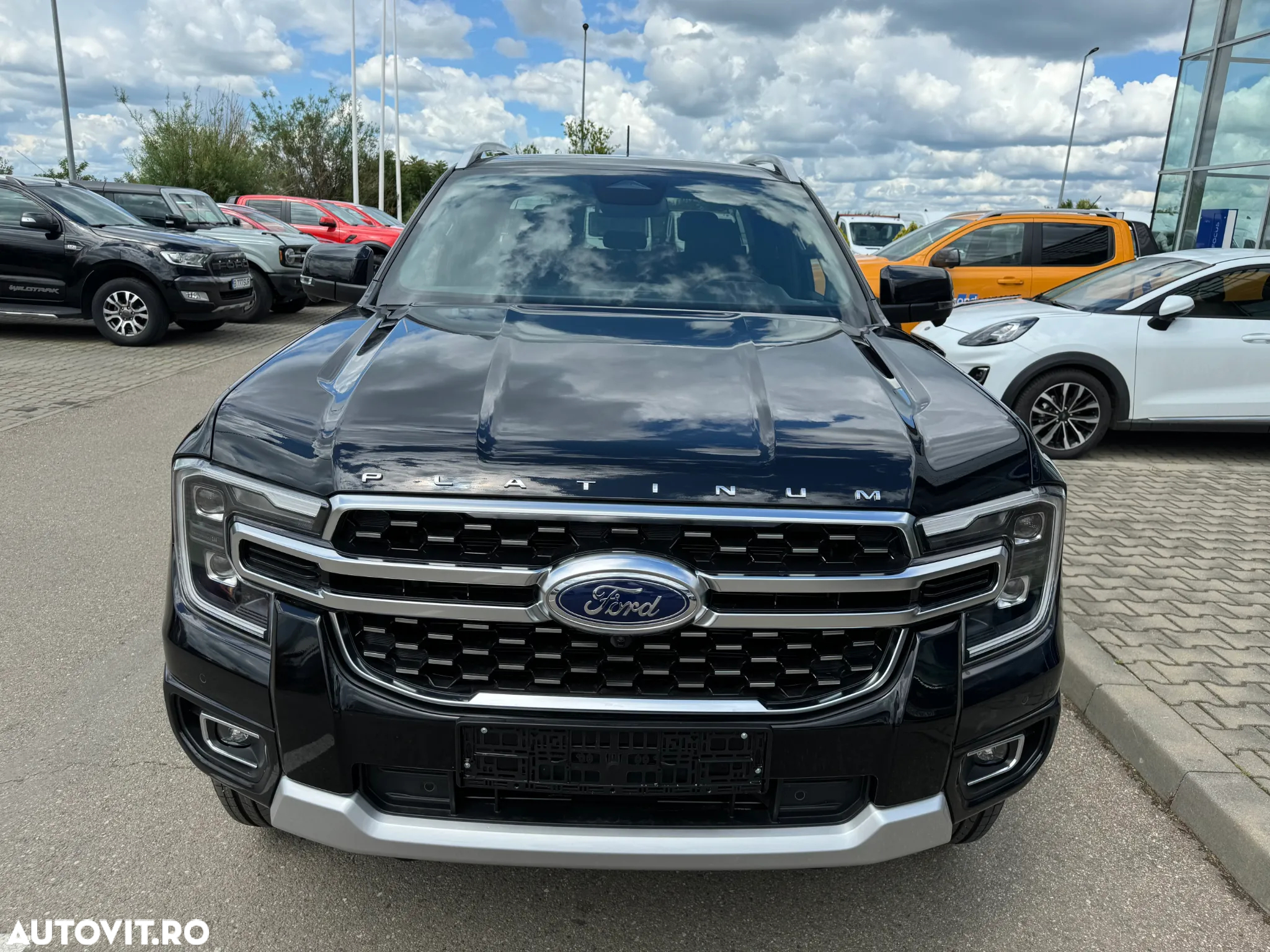 Ford Ranger Pick-Up 3.0 TD 240 CP 10AT 4x4 Double Cab Platinum - 2