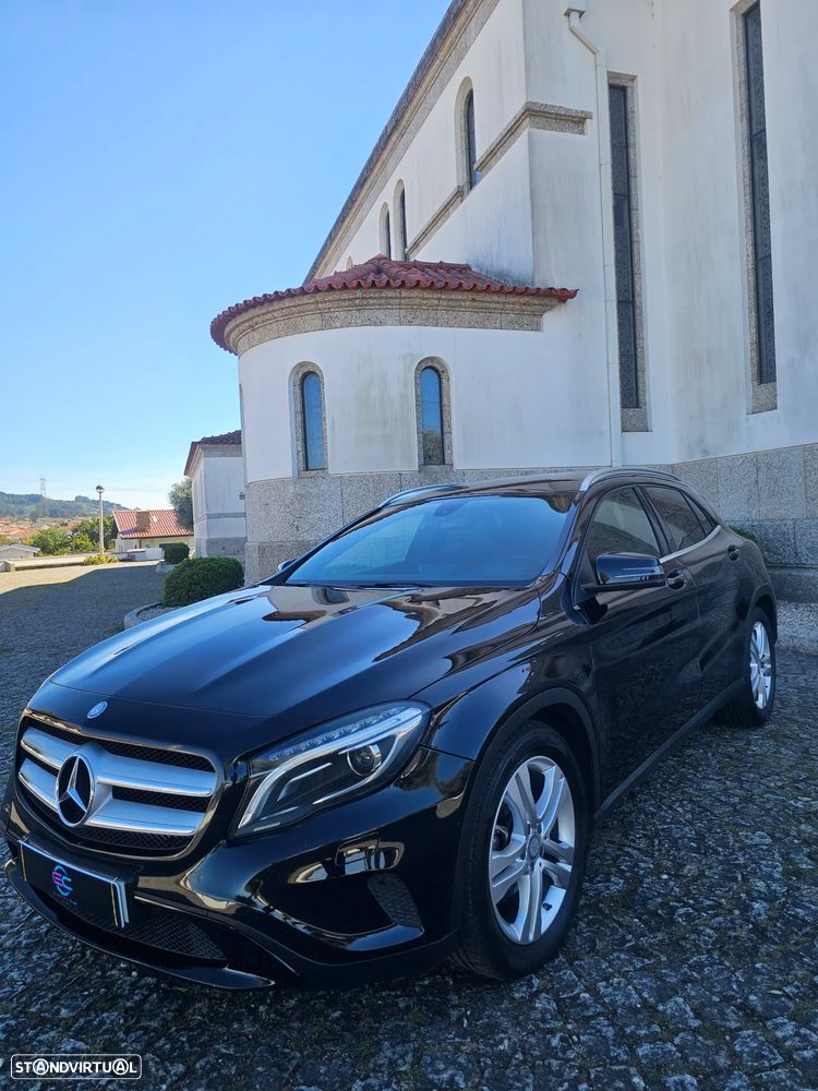 Mercedes-Benz GLA 200 (CDI) d Urban - 3