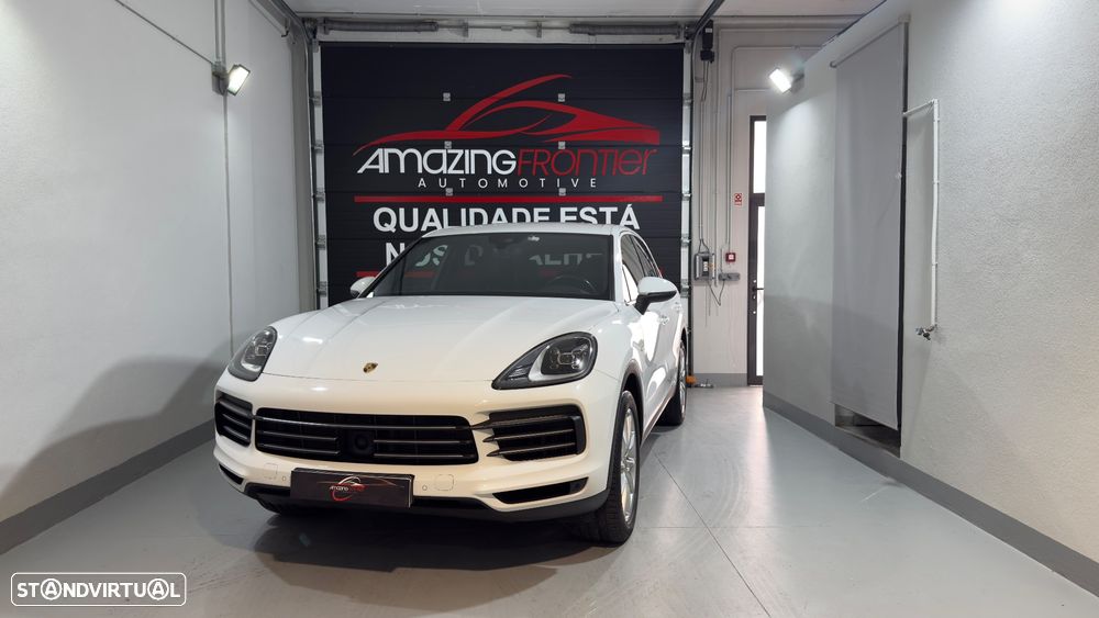 Porsche Cayenne E-Hybrid - 1