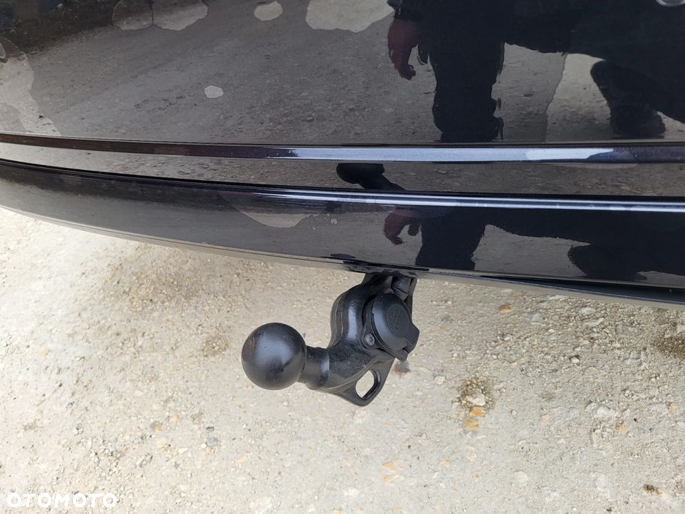 Skoda Octavia 2.0 TDI DSG Exclusive Plus - 11