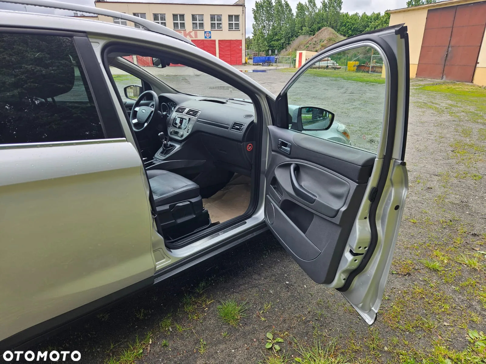 Ford Kuga 2.0 TDCi 4WD Titanium - 16