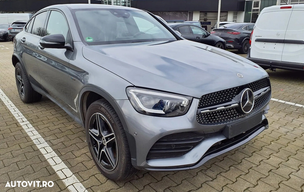 Mercedes-Benz GLC 300 de 4Matic 9G-TRONIC AMG Line