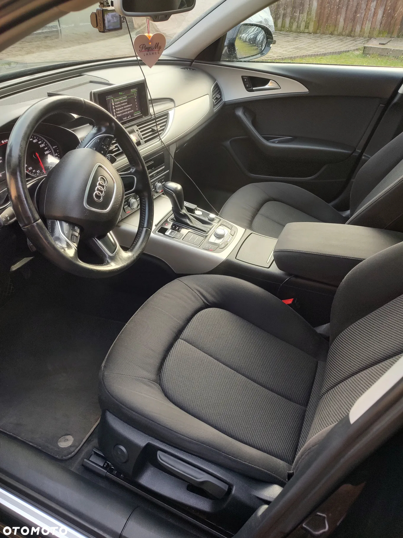 Audi A6 - 13