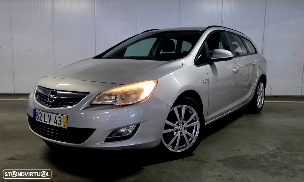 Opel Astra Sports Tourer 1.3 CDTi Executive S/S - 1
