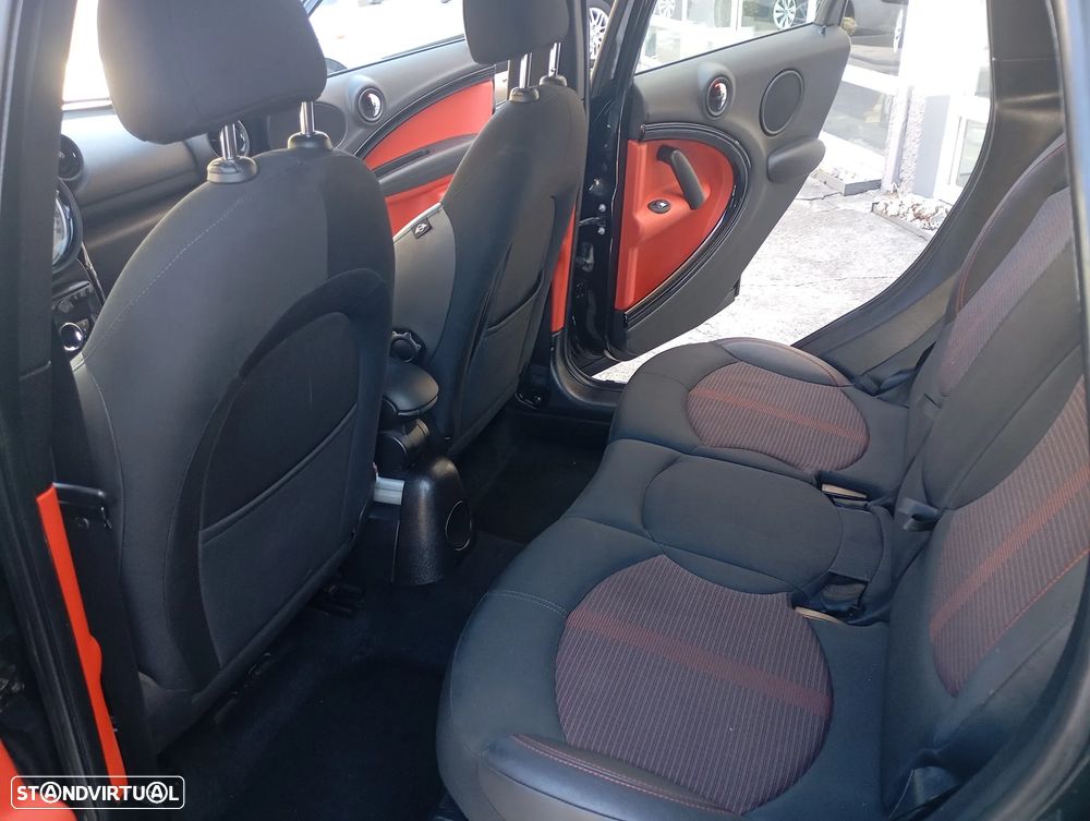 MINI Countryman Cooper D - 8