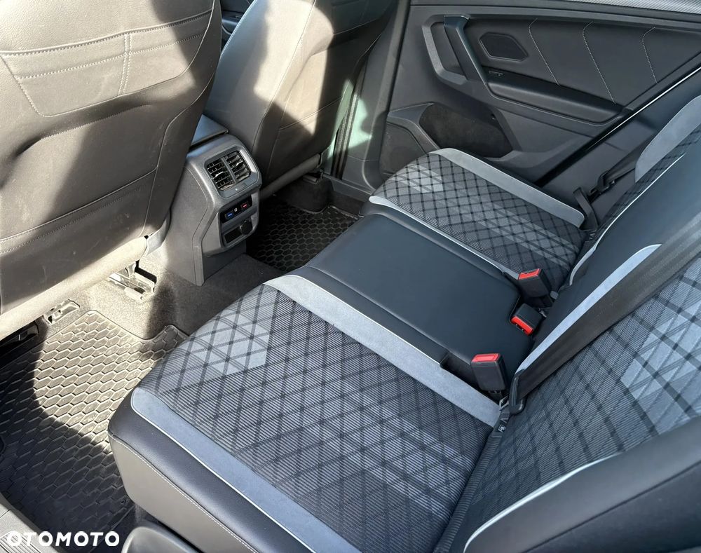 Volkswagen Tiguan 2.0 TSI 4Mot R-Line DSG - 20