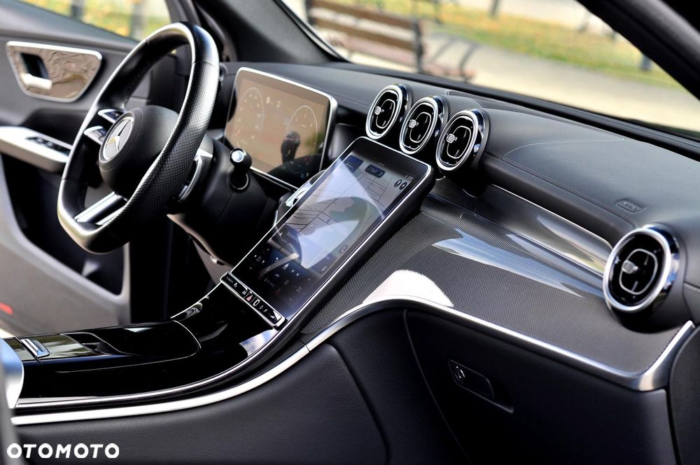Mercedes-Benz GLC 220 d 4Matic 9G-TRONIC Edition AMG Line - 20