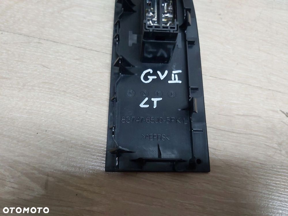 Suzuki Grand Vitara II JT Przełącznik szyb lewy tył 83747-65J0 - 3