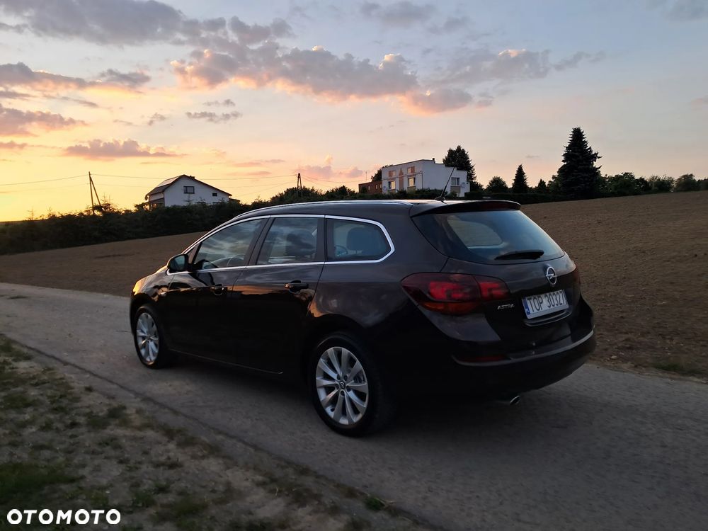 Opel Astra 1.4 Turbo Innovation - 3