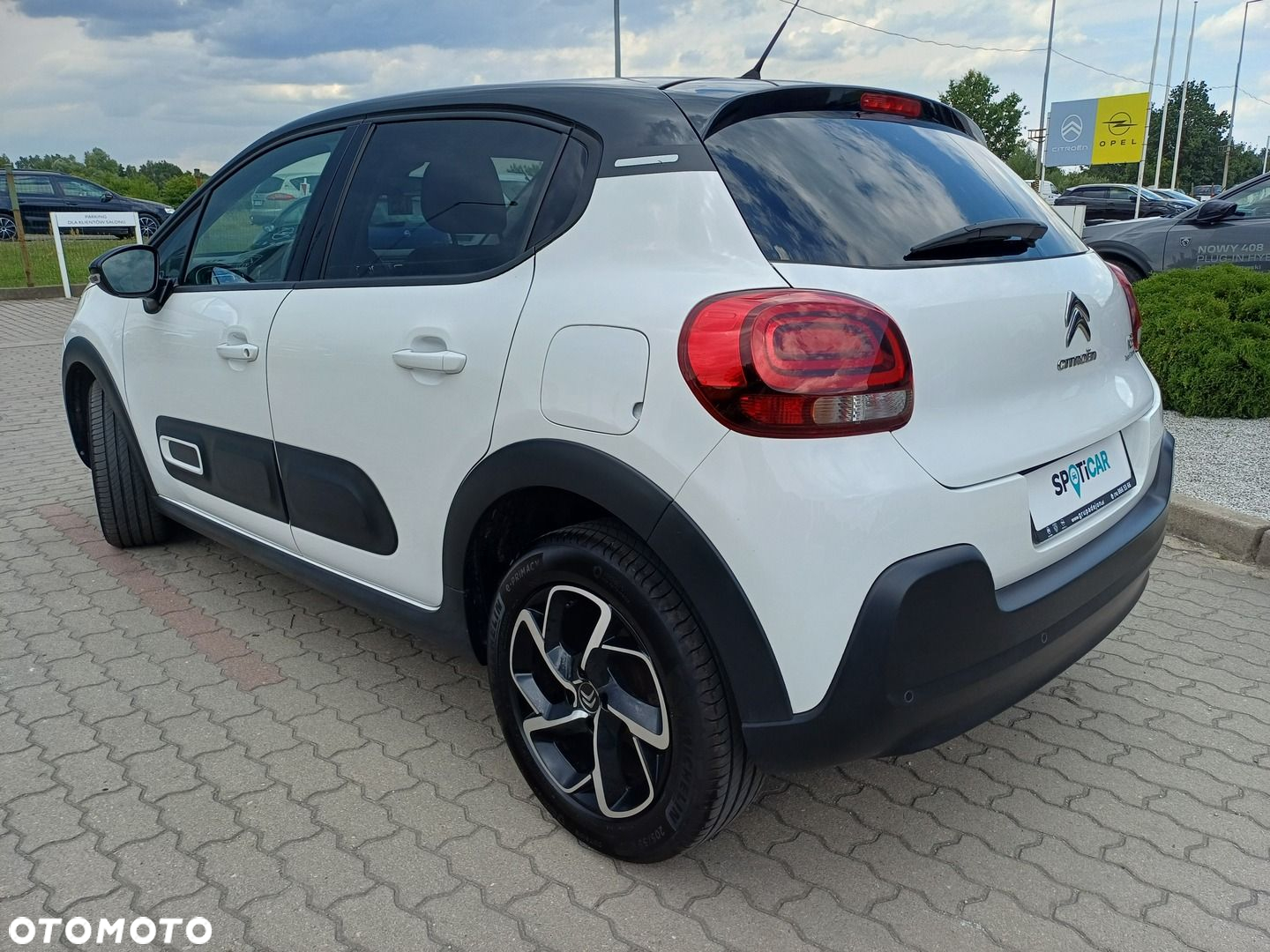 Citroën C3 1.2 PureTech Max - 4