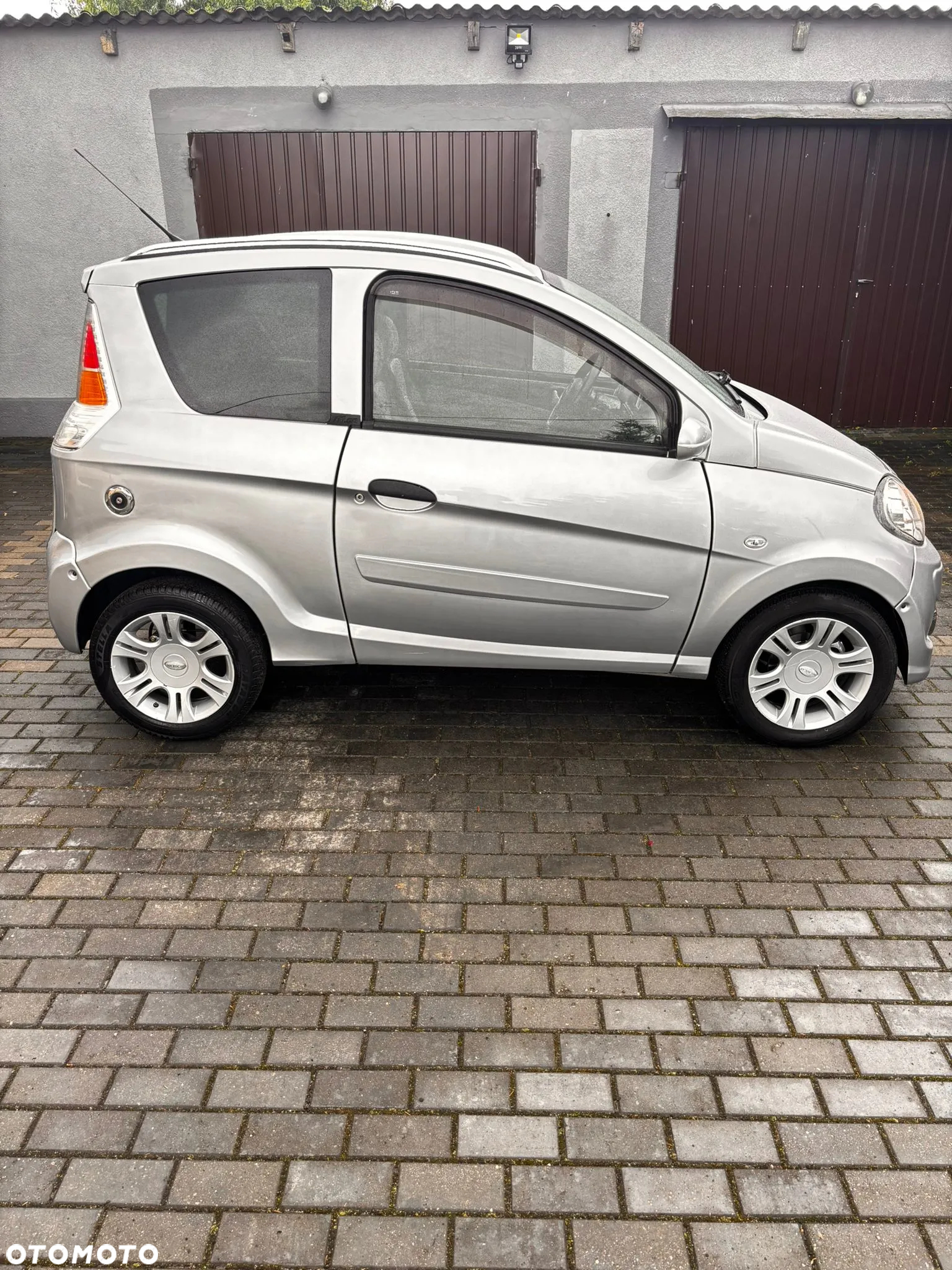 Microcar M.GO - 5