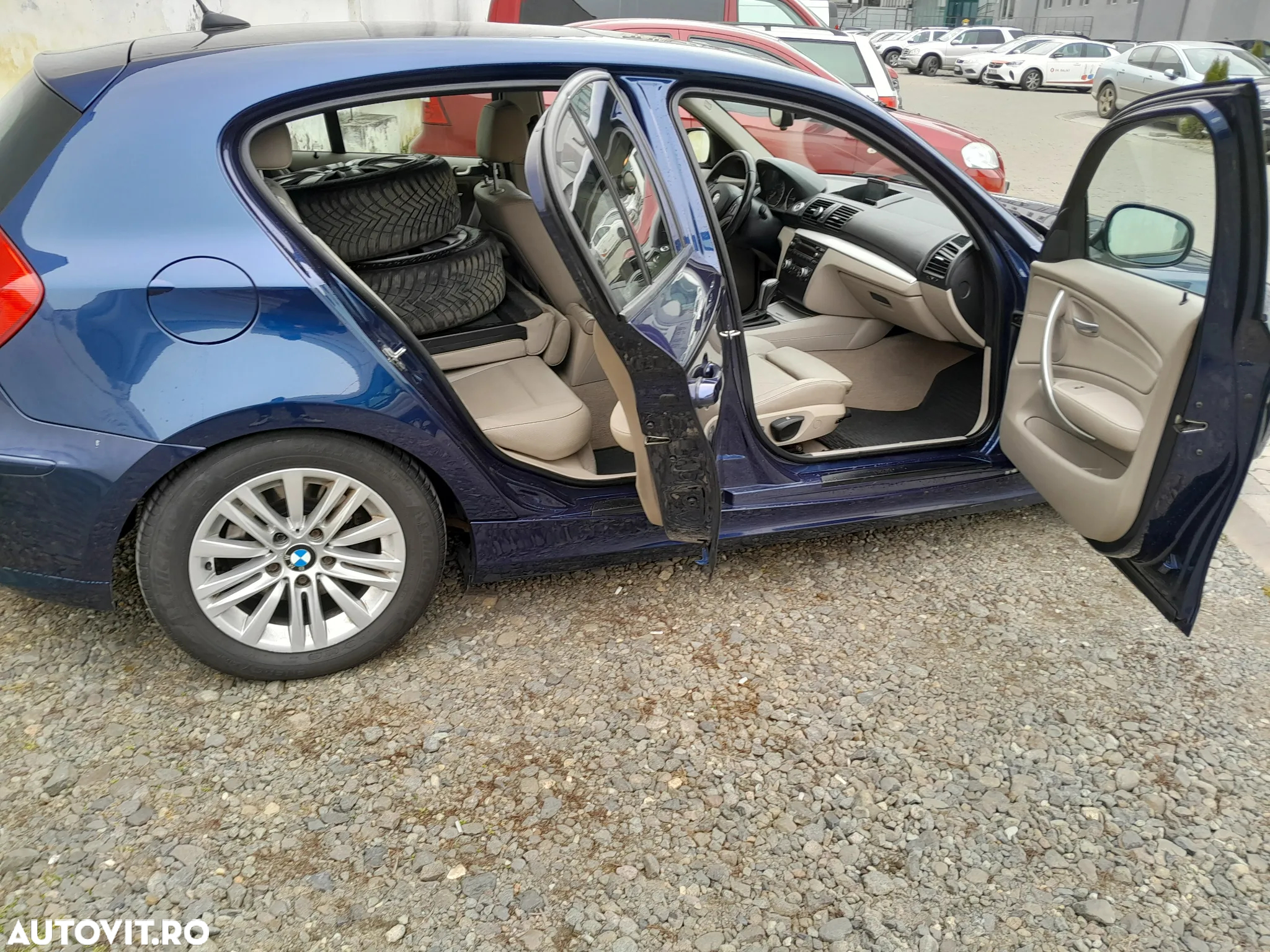 BMW Seria 1 118d Aut. - 14