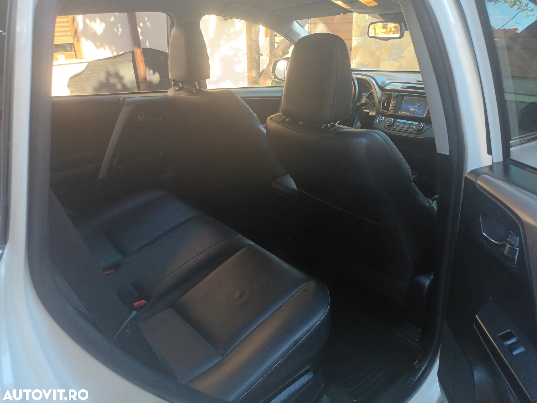 Toyota RAV4 2.5 VVT-i HSD 4x4 Luxury - 5
