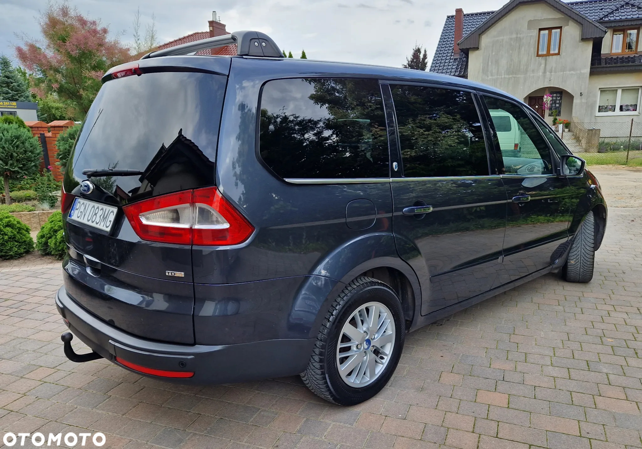 Ford Galaxy 2.0 TDCi Ghia - 7