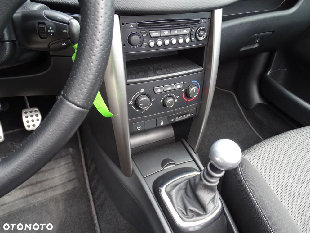 Peugeot 207 110 HDi FAP (Blue Lion) Tendance - 27