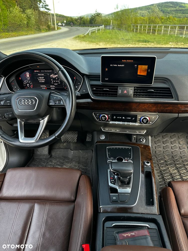 Audi Q5 2.0 TFSI Quattro S tronic design - 11
