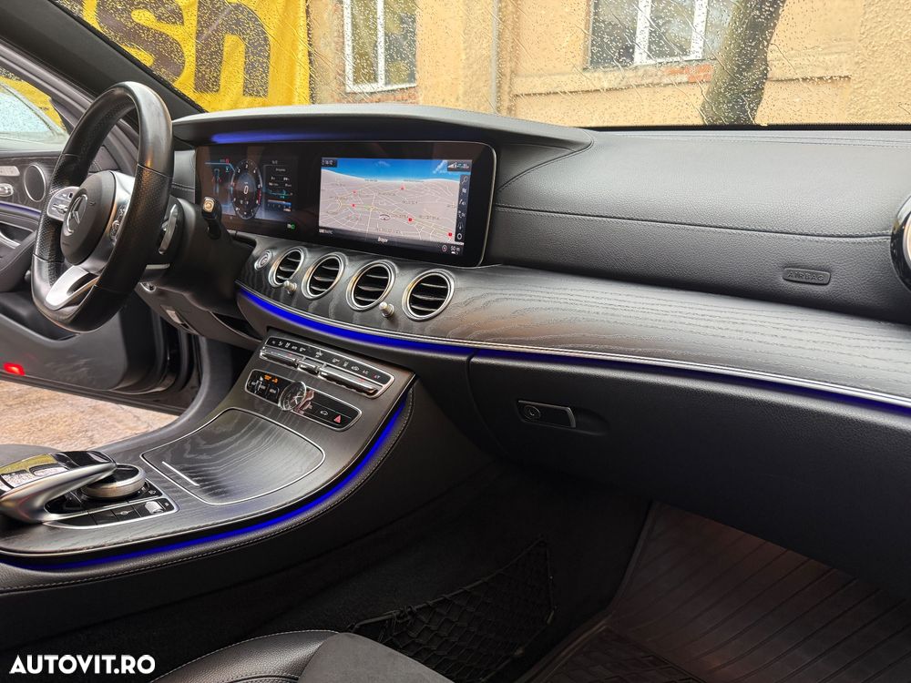 Mercedes-Benz E 220 d 4MATIC 9G-TRONIC AMG Line - 12