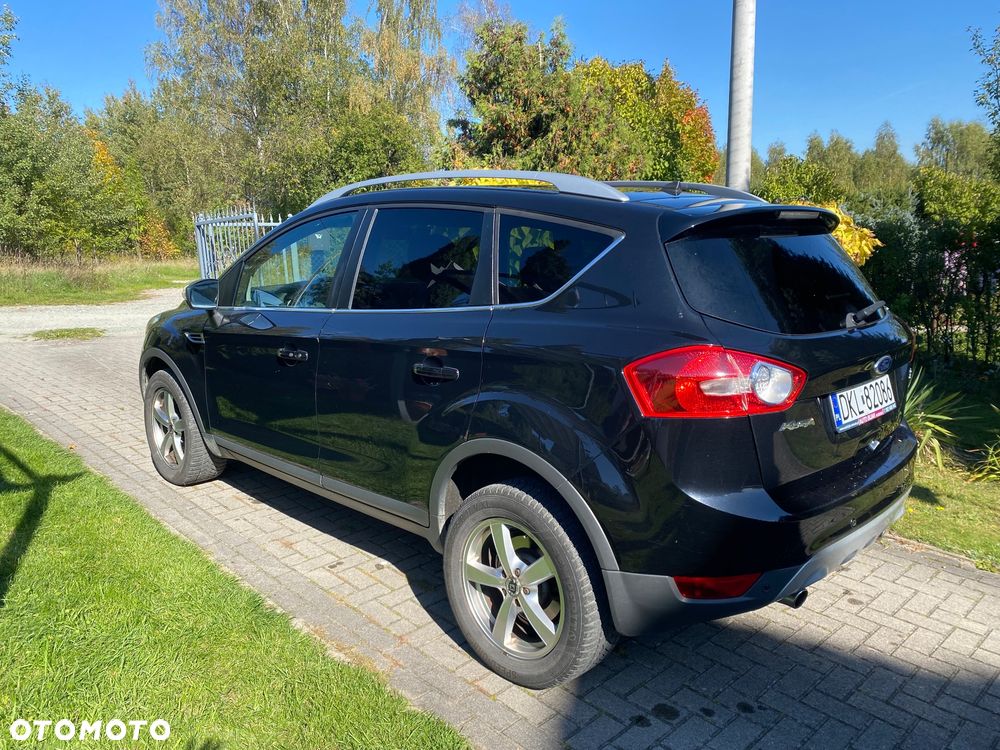 Ford Kuga - 3