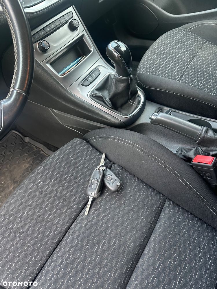 Opel Astra - 13